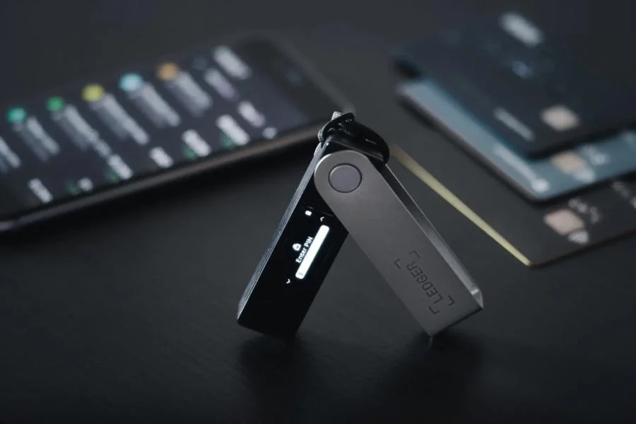 How ‘Spy Chips’ Breached Cold Wallets and Made Crypto Disappear