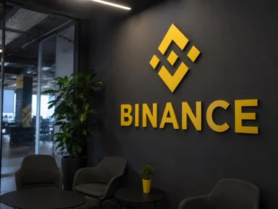 Is Binance being hacked? Billions leave hot wallets as Tether and Circle freeze funds
